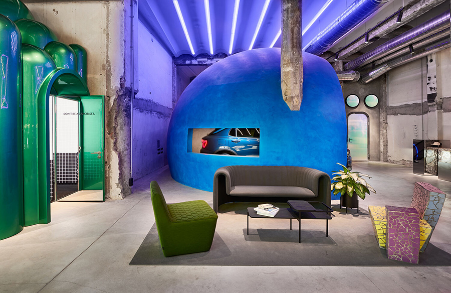 Masquespacio Redefines Showroom Experience in Barcelona